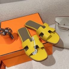 Hermes Slippers